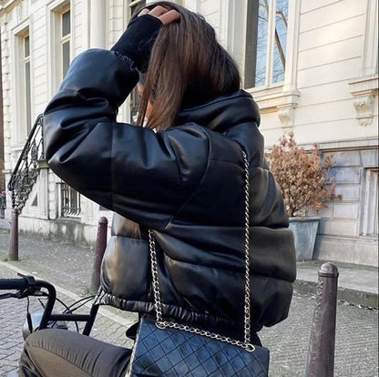 Mila | Trendige Puffer-Bomberjacke für Damen